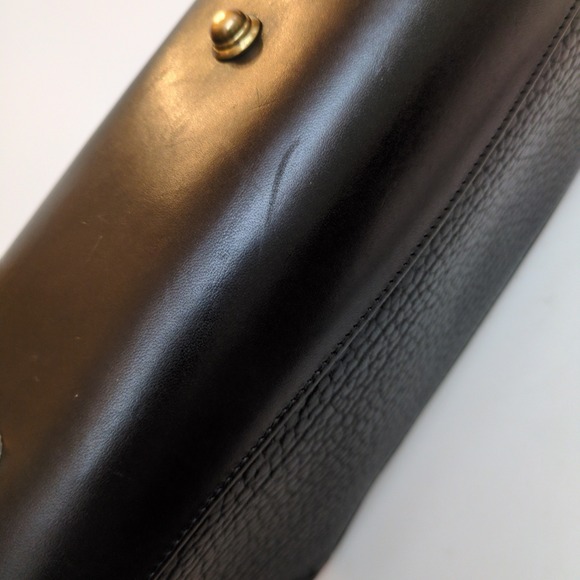 Vintage Dooney & Bourke All Weather Leather Shoulder / Crossbody Purse All Black - Picture 14 of 16